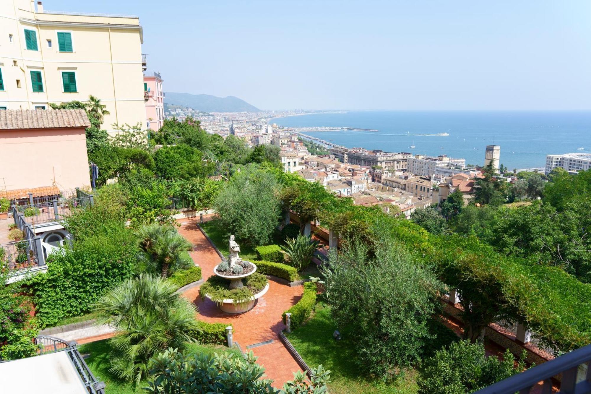 Suite Aphrodite - Exclusive Flat Salerno Eksteriør billede